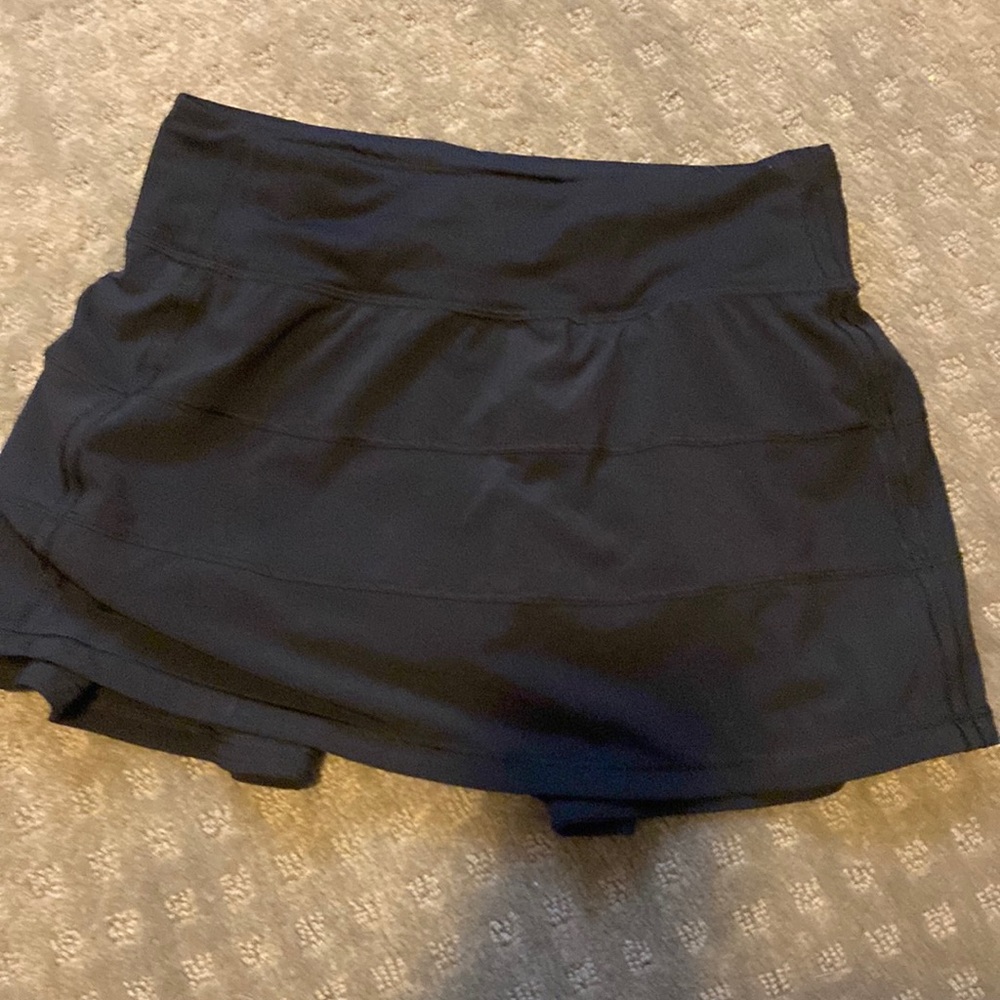 Lulu Skort